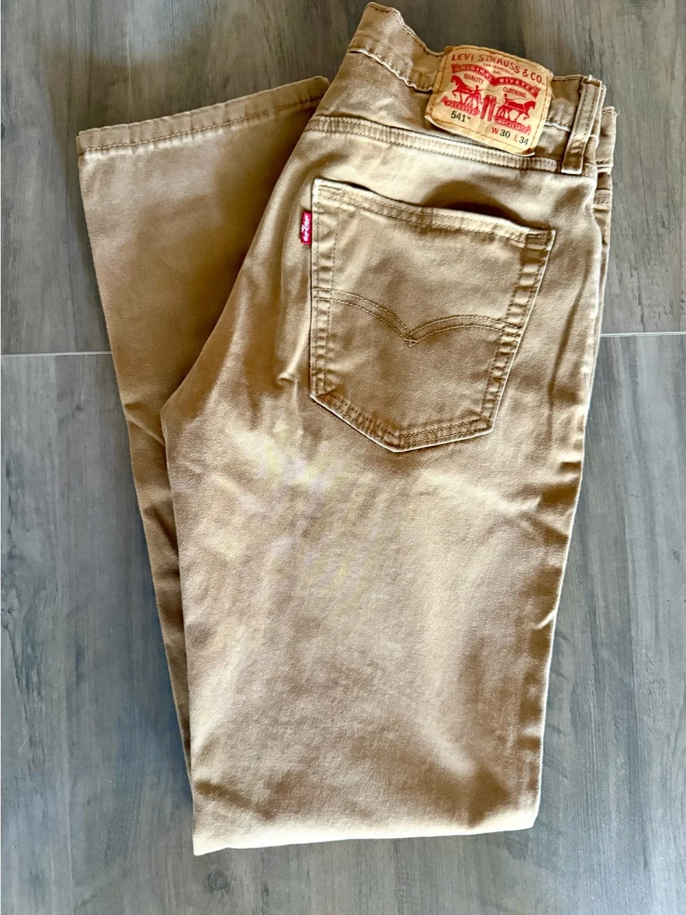 Levi's Men's Tan Slim Straight Jeans with Red Tab
